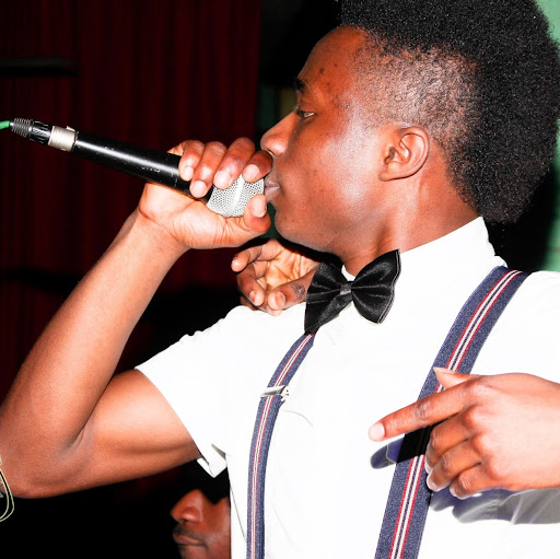 Kelvin Fox Photo 11