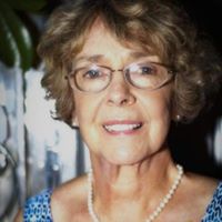 Anne Hall Photo 16