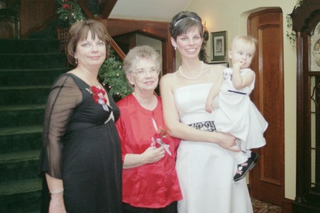 Joyce Davidson Photo 18