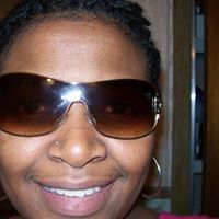 Stephanie Charles Photo 26