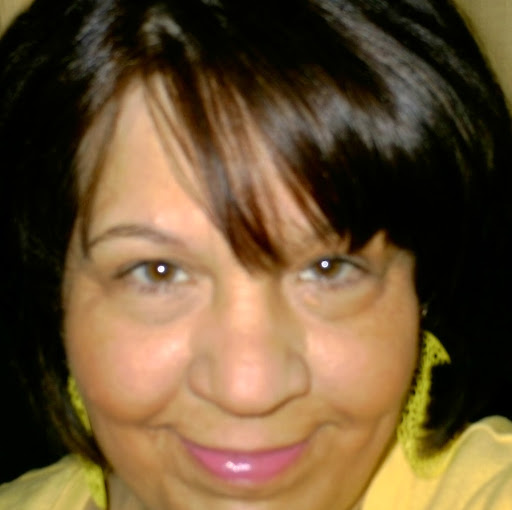 Julie Jacobs Photo 43