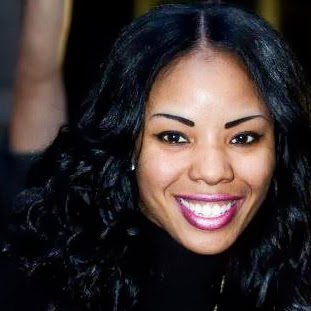 Simone Walker Photo 32