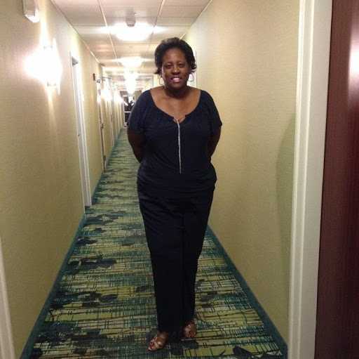Joy Jones Photo 40