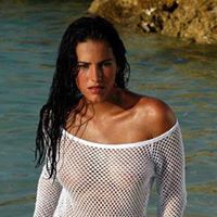 Rachel Bullock Photo 36