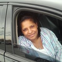 Desiree Davis Photo 30