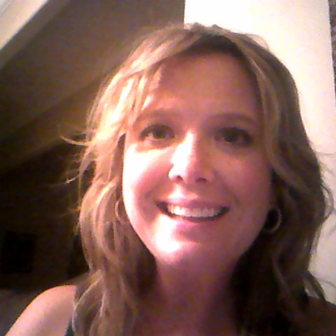 Jennifer Oliver Photo 30
