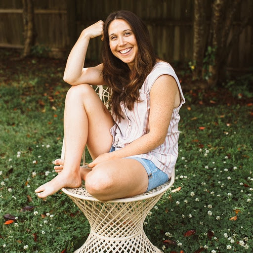 Rebecca Andrews Photo 30