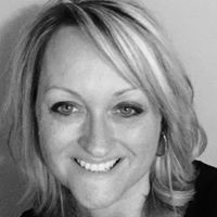 Jennifer Hamilton Photo 52