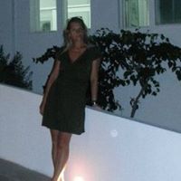 Julie Levin Photo 28