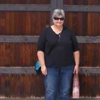 Robyn Hayes Photo 9