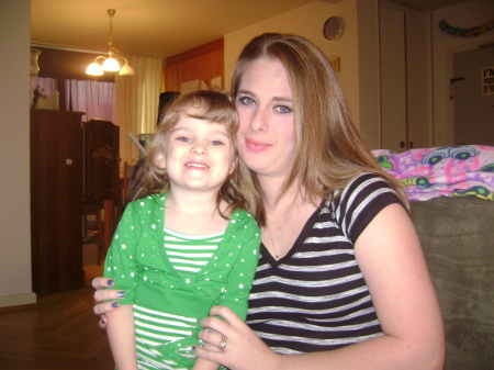Amber Sewell Photo 11