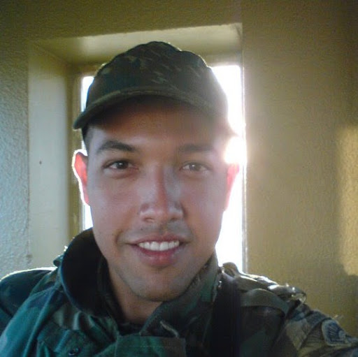 Rene Gomes Photo 17