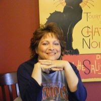 Tracy Holmes Photo 36