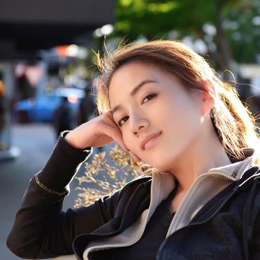 Shelley Li Photo 16