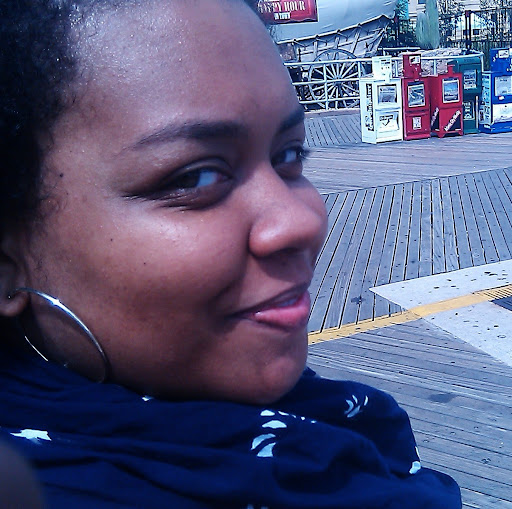 Simone Waller Photo 8
