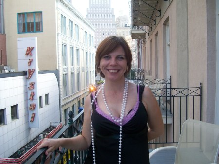 Jennifer Bell Photo 18