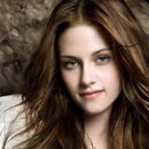 Elizabeth Merrill Photo 25