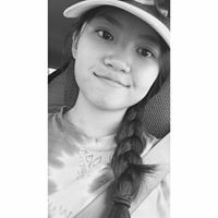 Holly Huynh Photo 27