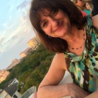 Margaret Bloom Photo 22
