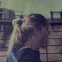 Jacqueline Elliott Photo 16