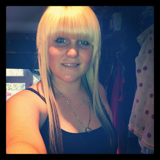 Lauren Saunders Photo 20