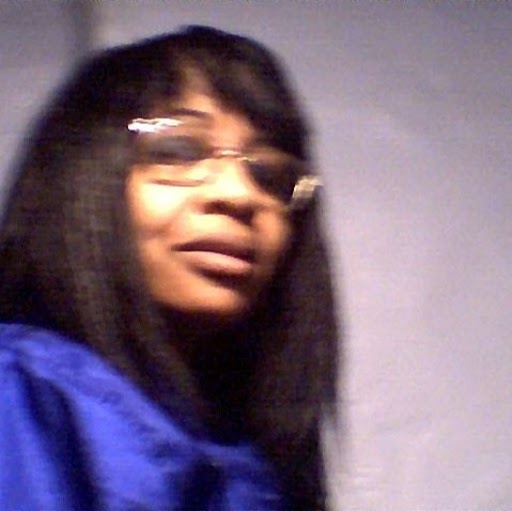 Valerie Davis Photo 24