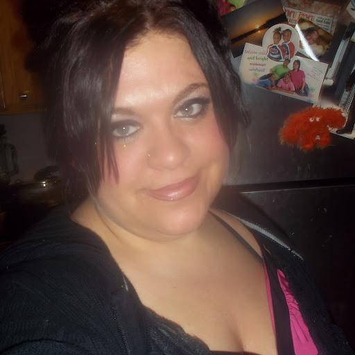 Ashley Labbe Photo 17
