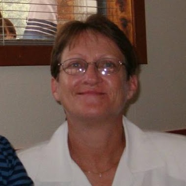 Debra Davis Photo 36