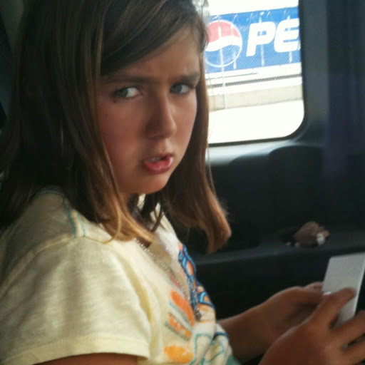 Sarah Silva Photo 16