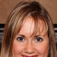 Colleen Evans Photo 37