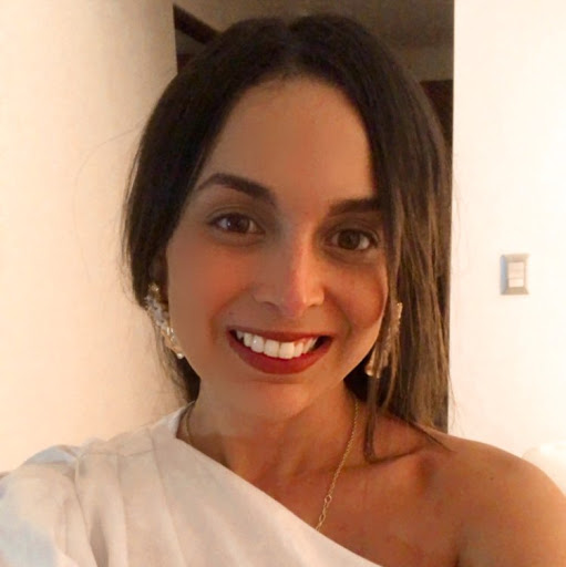 Gloria Quiroz Photo 22