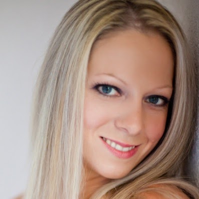 Lindsay Runge Photo 7