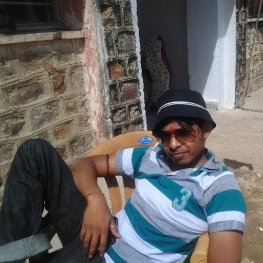 Komal Singh Photo 21
