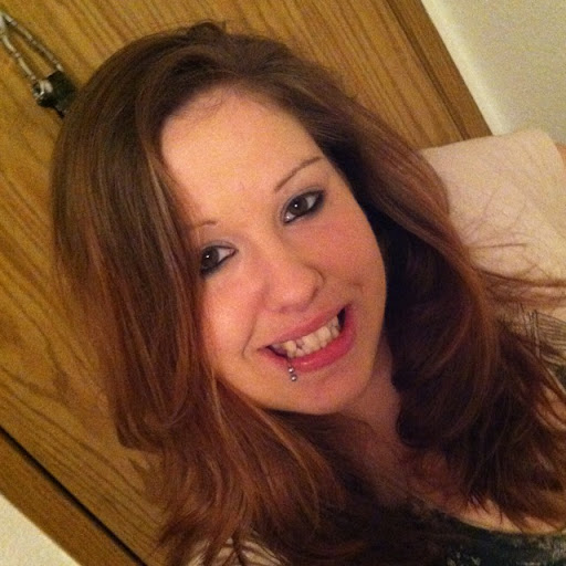 Cassandra Davidson Photo 14