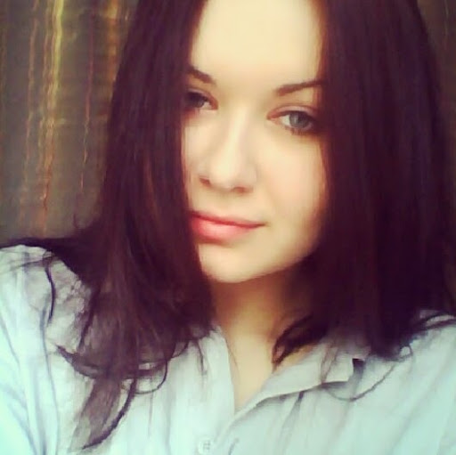 Lili Li Photo 16