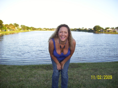 Debbie Peters Photo 28