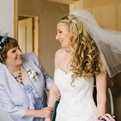 Dawn Harwood Photo 19