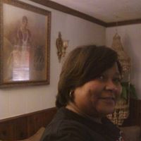 Linda Prince Photo 35