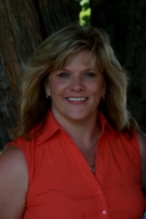 Dawn Bishop Photo 33