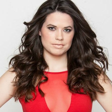 Kerri Leonard Photo 12