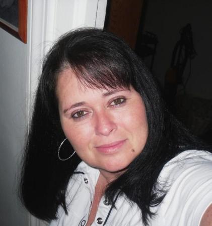Renee Moore Photo 24