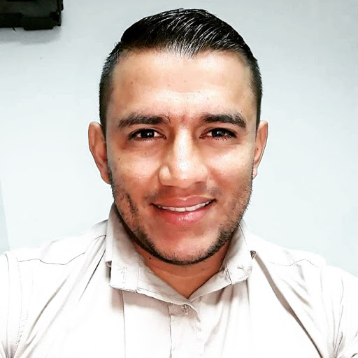 Emanuel Mora Photo 28
