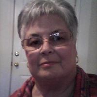 Janet Wakefield Photo 25