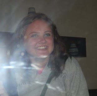 Maggie Richardson Photo 33