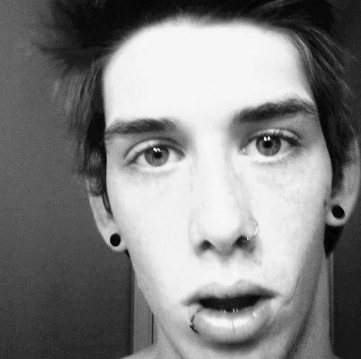 Alexander Morris Photo 21
