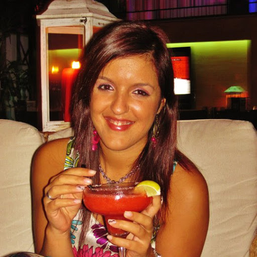 Sandra Teixeira Photo 29