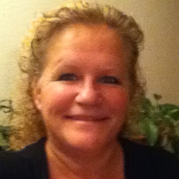 Teresa Lockhart Photo 16