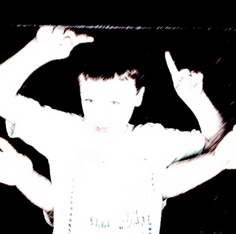 Hayden Hamilton Photo 22