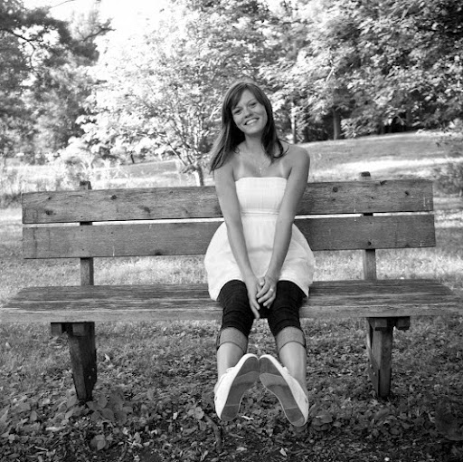 Anna Parks Photo 37