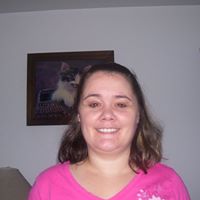 Melanie Medeiros Photo 19